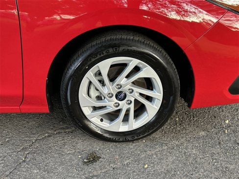 Certified 2025 Subaru Impreza 2.0i image 13