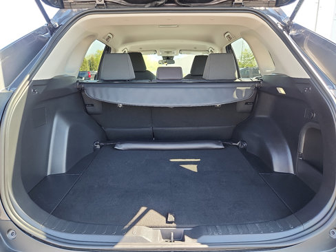 Used 2024 Toyota RAV4 XLE image 28