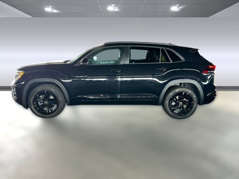 New 2026 Volkswagen Atlas Cross Sport SEL R-Line image 2