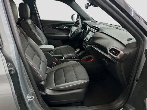 Used 2023 Chevrolet TrailBlazer RS w/ Convenience Package image 32