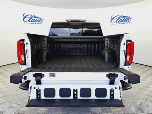 New 2026 GMC Sierra 1500 SLT image 23