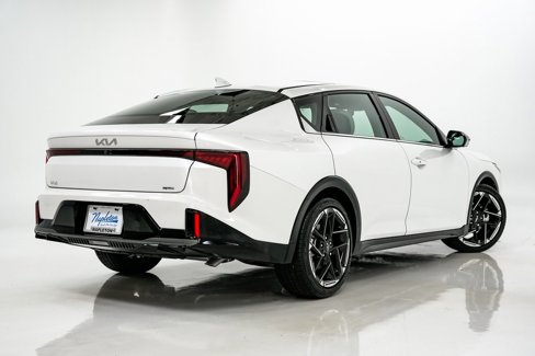 Used 2025 Kia K4 GT-Line image 36