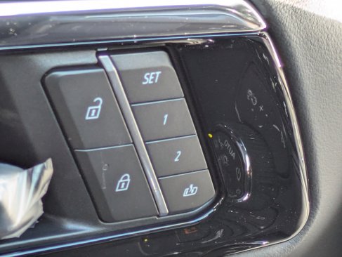 New 2026 Chevrolet Tahoe LT image 22