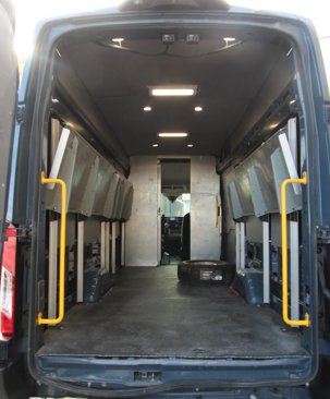 Used 2020 Ford Transit 250 148 High Roof Extended image 11