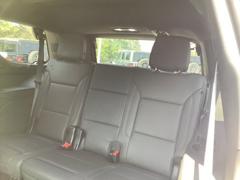 Certified 2024 Chevrolet Tahoe Z71 w/ Luxury Package image 18