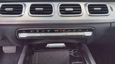 Used 2022 Mercedes-Benz GLE 350 w/ 3rd Row Seat Package image 21