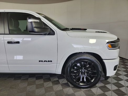 New 2025 RAM 1500 Limited image 7