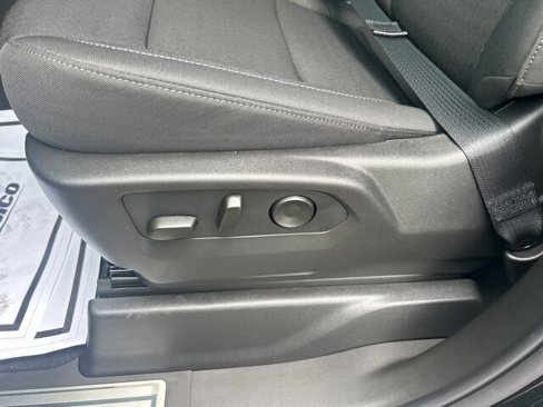 New 2026 Chevrolet Silverado 1500 LT image 9