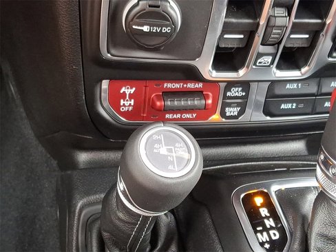 New 2025 Jeep Gladiator Rubicon image 16