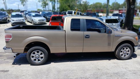 Used 2013 Ford F150 XLT w/ XLT Chrome Pkg image 6
