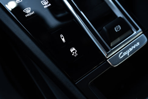 Used 2021 Porsche Cayenne GTS image 55