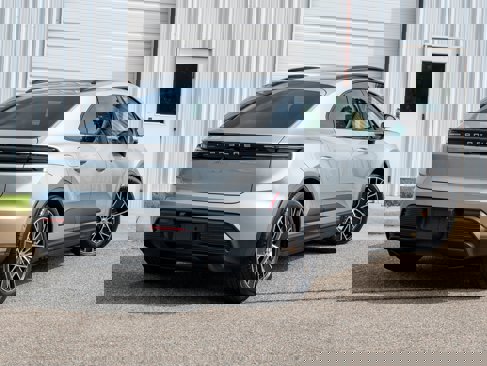 New 2025 Porsche Macan 4S Electric image 7