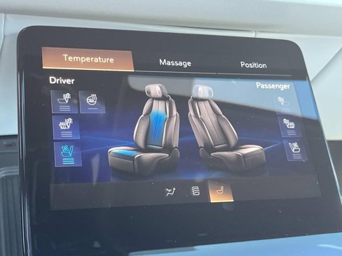 New 2026 Cadillac Vistiq Sport image 33