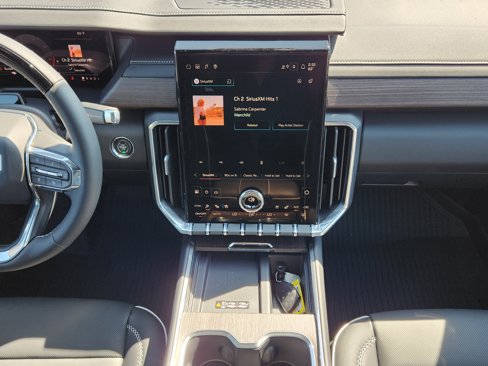 New 2026 GMC Acadia Denali w/ Super Cruise Package image 11