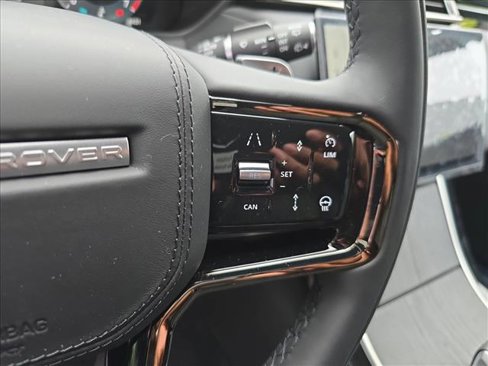 New 2026 Land Rover Range Rover Velar Dynamic SE image 19