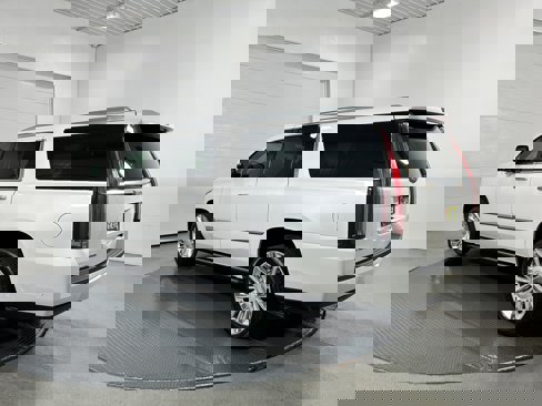 Used 2020 Cadillac Escalade ESV Platinum image 22