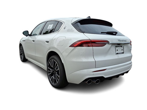 New 2025 Maserati Grecale GT image 3