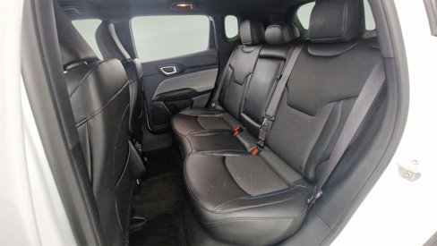 Used 2024 Jeep Compass Latitude image 24