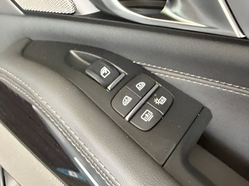 Used 2026 BMW X7 xDrive40i w/ M Sport Package image 35