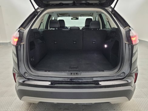 Used 2024 Ford Edge SEL image 29