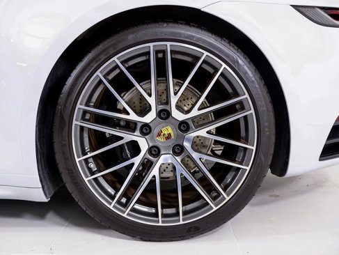 Certified 2024 Porsche 911 Carrera image 26