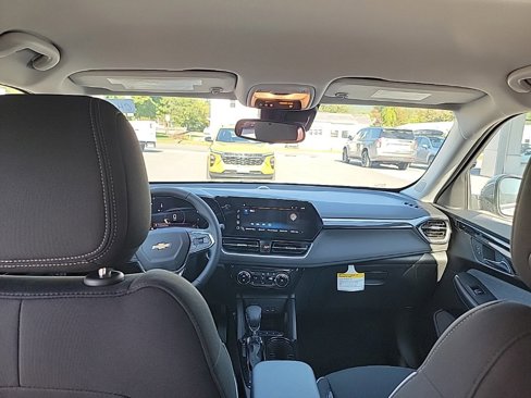 New 2026 Chevrolet TrailBlazer LT w/ Convenience Package image 11