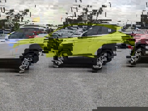 New 2025 Hyundai Kona SE image 7
