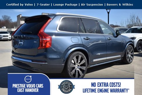 Used 2025 Volvo XC90 B6 Ultra w/ Lounge Package image 7