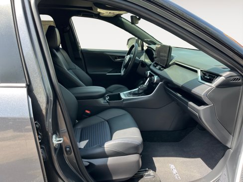 Used 2023 Toyota RAV4 XSE image 15