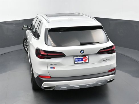 Used 2024 BMW X5 xDrive40i w/ Premium Package image 36