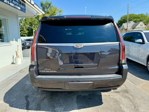 Used 2017 Cadillac Escalade Premium Luxury w/ LPO, Radiant Package image 13