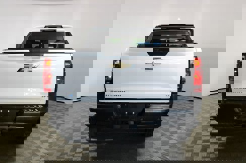 Used 2024 Chevrolet Silverado EV W/T image 40