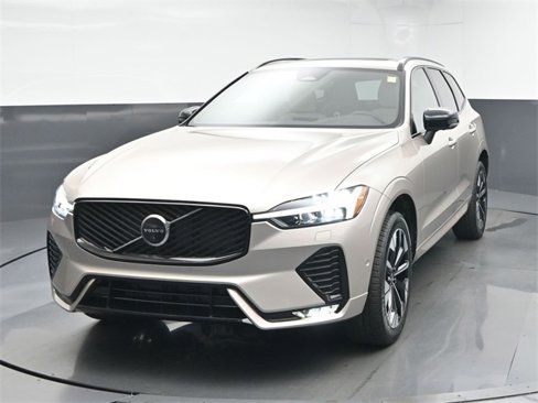 New 2026 Volvo XC60 B5 Plus w/ Protection Package Premier image 3