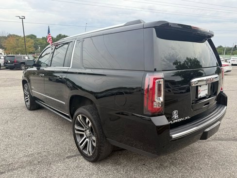 Used 2019 GMC Yukon XL Denali w/ Denali Ultimate Package image 8