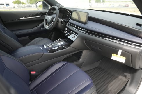 New 2026 INFINITI QX60 Luxe w/ Dark Cargo Package image 13