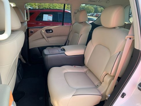 Used 2024 Nissan Armada SL w/ Captain's Chairs Package image 26