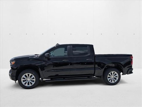 New 2025 Chevrolet Silverado 1500 Custom image 5