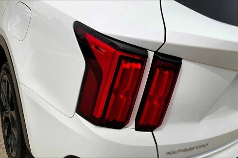 Used 2023 Kia Sorento SX image 32