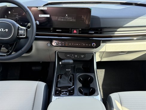 New 2026 Kia Carnival SX Prestige image 17