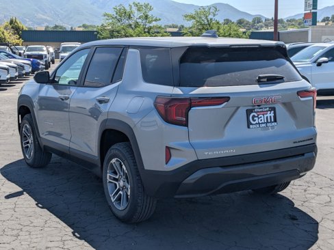 New 2025 GMC Terrain Elevation image 7