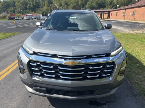 New 2025 Chevrolet Equinox LT w/ Convenience Package II image 2