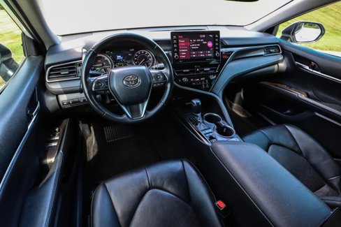 Used 2022 Toyota Camry XSE w/ Cold Weather Package image 26
