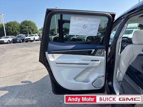 New 2026 Buick Enclave Avenir w/ Super Cruise Package image 24