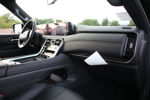 New 2026 Nissan Armada SL w/ Captain's Chari Seat Package image 12