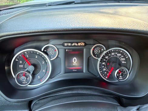 New 2025 RAM 3500 Tradesman image 15