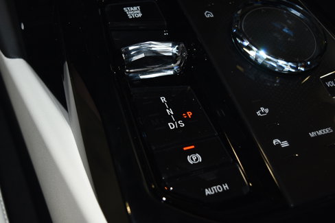 New 2026 BMW 530i xDrive w/ Executive Package image 11