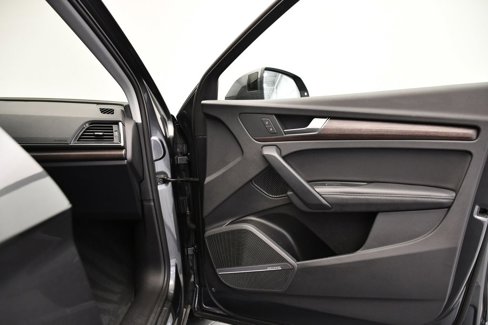 Certified 2023 Audi Q5 2.0T Premium Plus w/ Premium Plus Package image 45