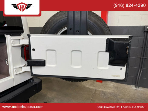 Used 1999 Jeep Wrangler Sahara image 46