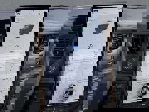New 2025 Ford F150 Lightning Lariat image 14
