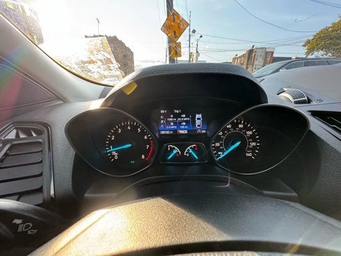Used 2018 Ford Escape SEL image 24